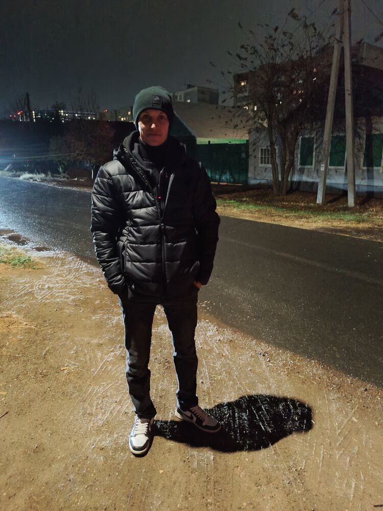  48958421  , 35 ,    