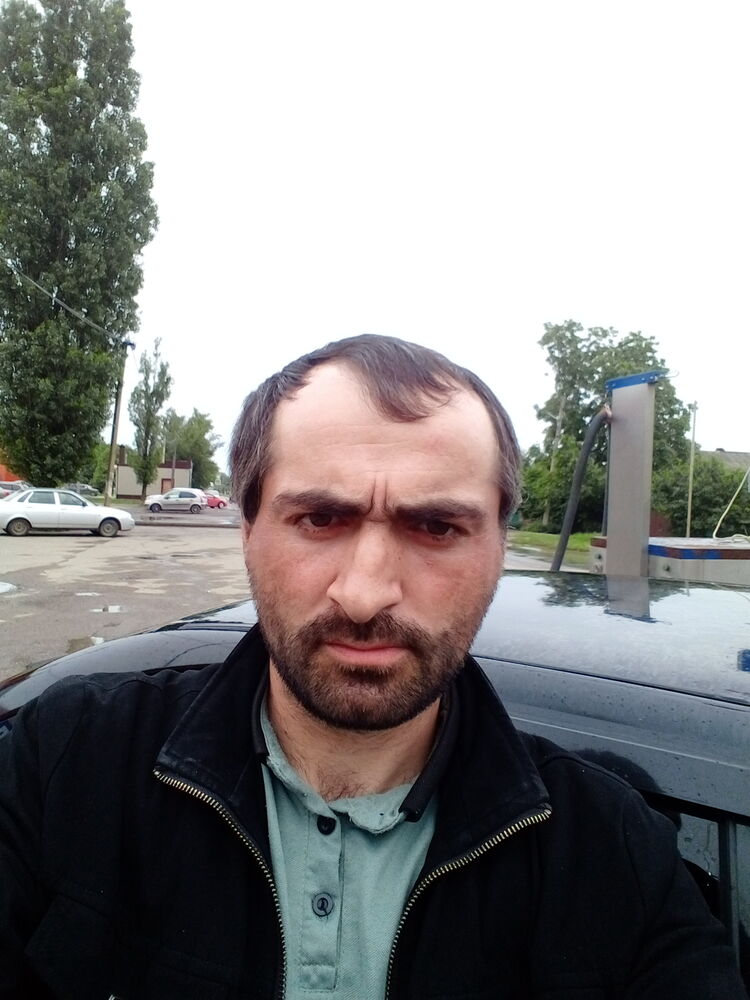  ,   Ryslan, 36 ,   ,   