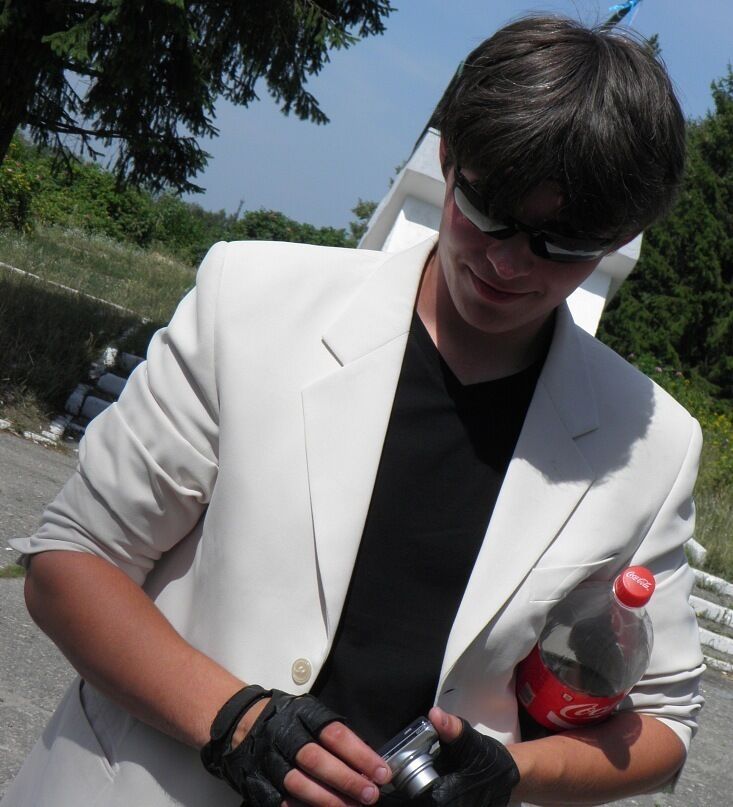  53783291  , 25 ,    --