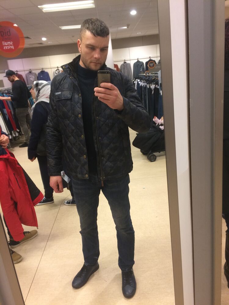 32694831  Alexxx, 41 ,    