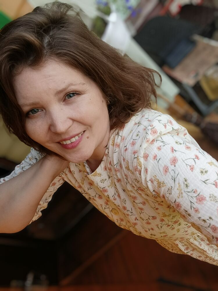  ,   Mik, 38 ,   