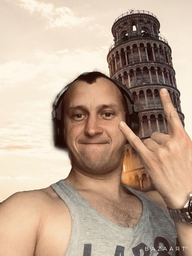  15854771  Oleg, 36 ,    