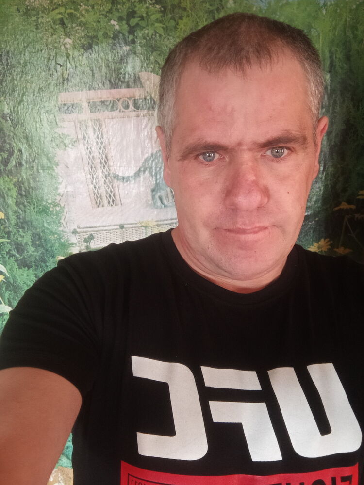  ,   Sergei, 41 ,   c , 