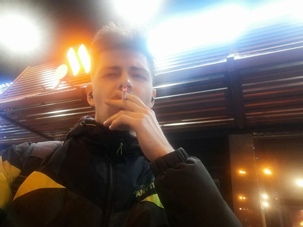  43329641  , 23 ,    