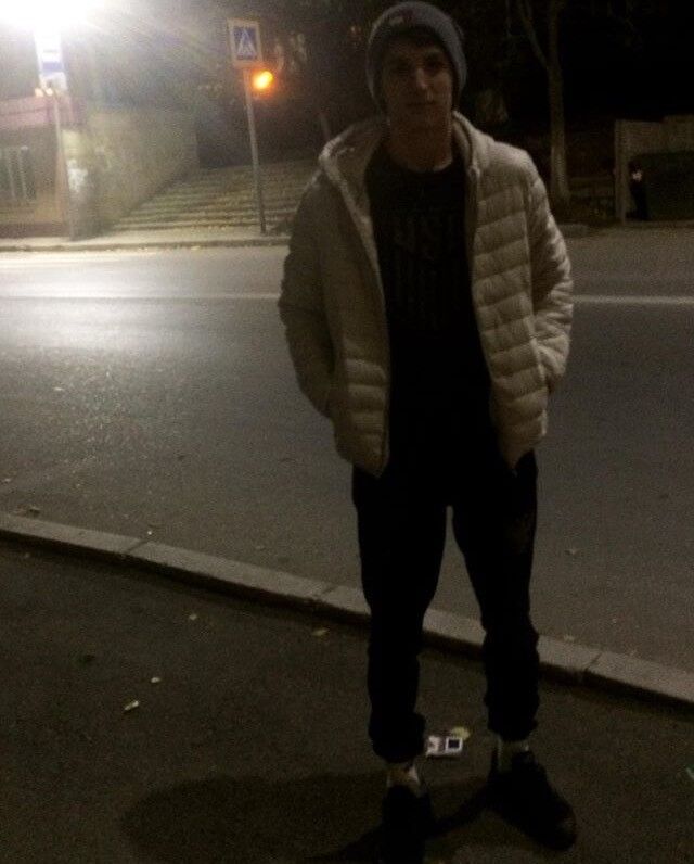  14856031  , 25 ,    