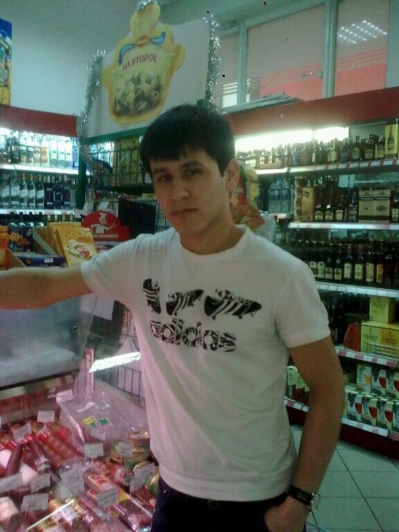 ,   Jurabek, 37 ,   ,   