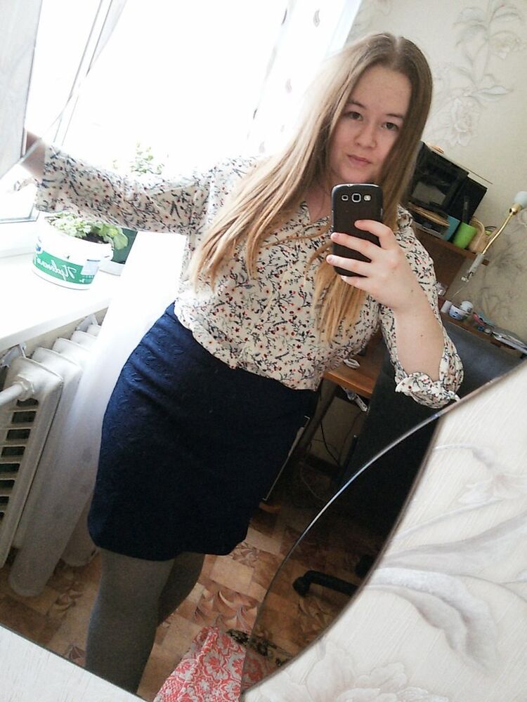  9795591  Yulia, 30 ,    