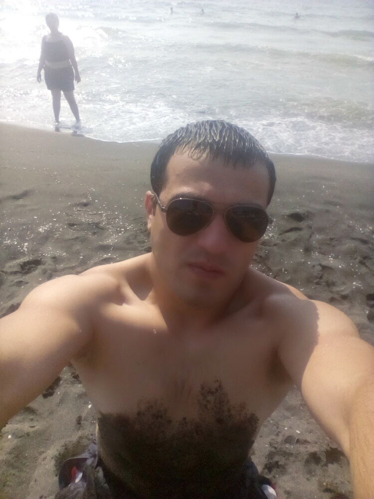  15368531  Levani, 35 ,    