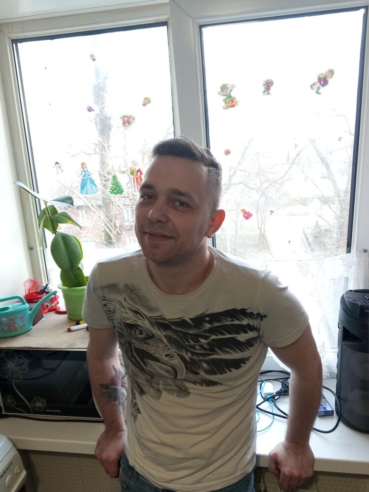  --,   , 32 ,   ,   