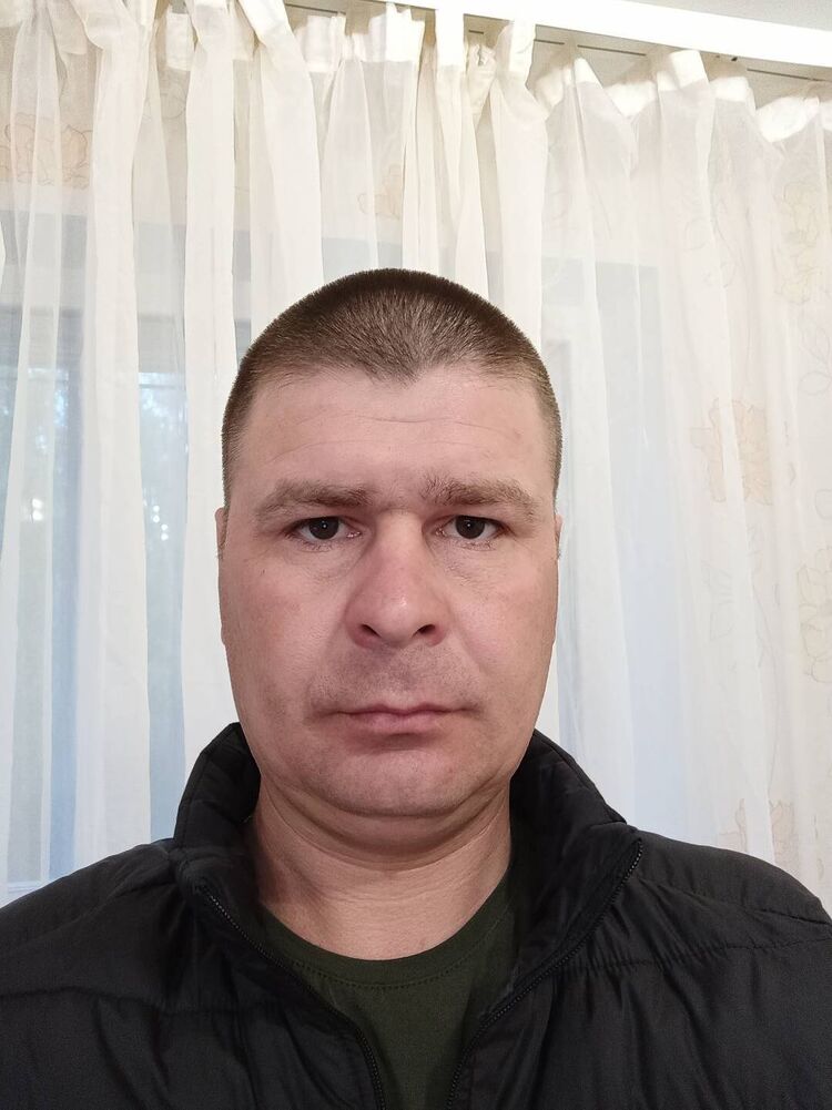  29797951  Dmitry, 39 ,    