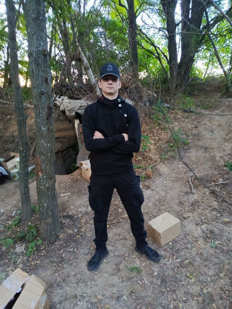  48099141  Egor, 21 ,    