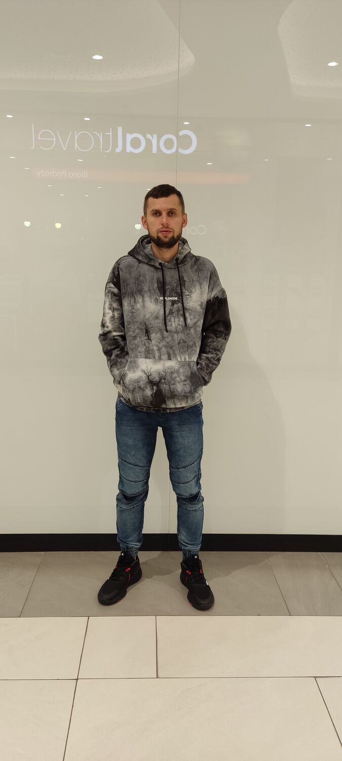  ,   Maksim, 32 ,   ,   , c , 