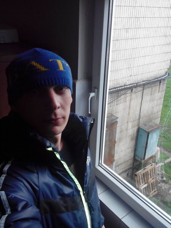  41470671  Aleksey, 39 ,    