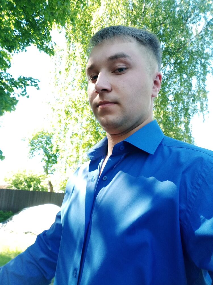   ,   Denis, 31 ,   