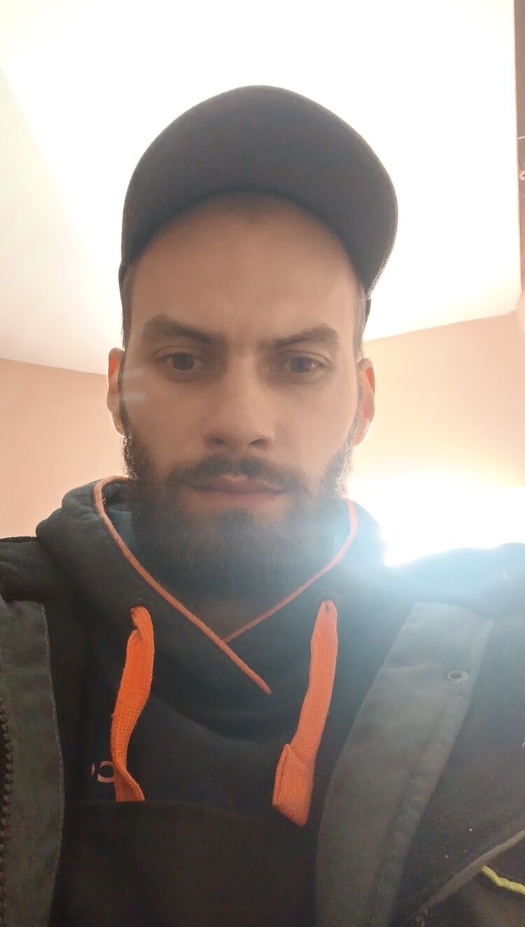  42384231  , 32 ,    