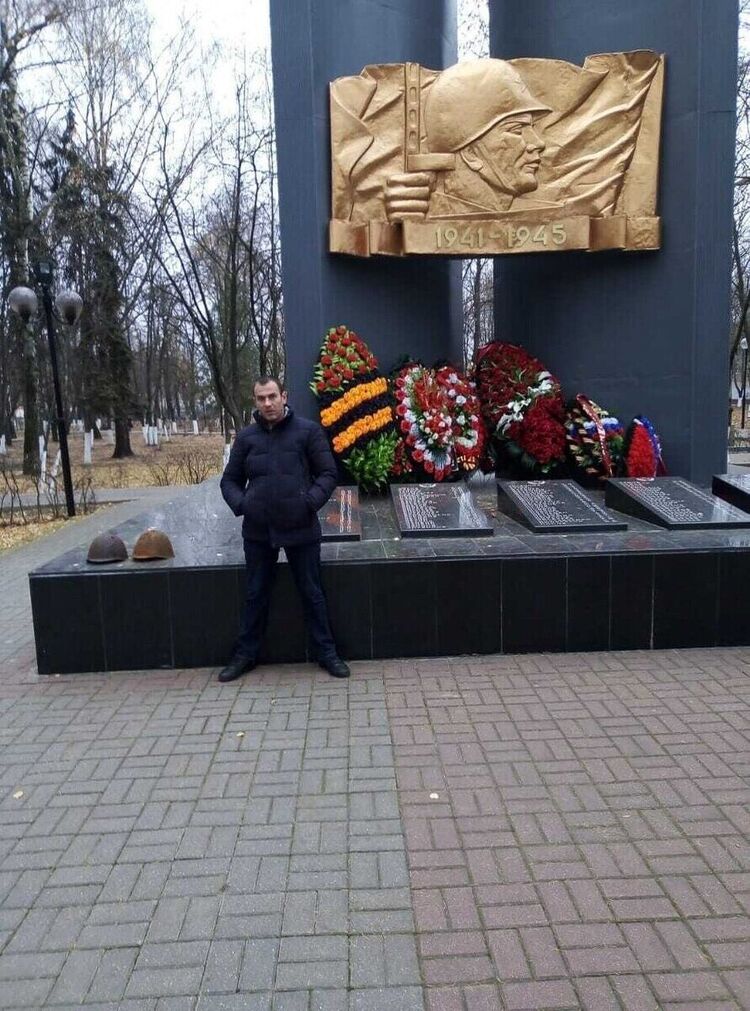  22458521  , 47 ,    