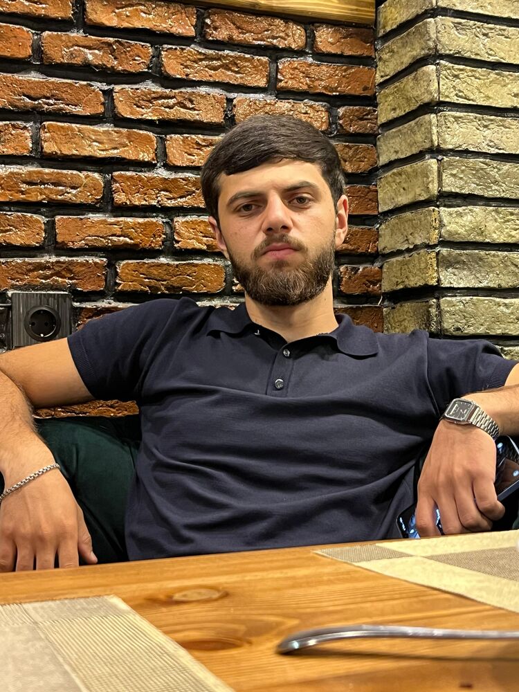  ,   Elgun, 24 ,   ,   