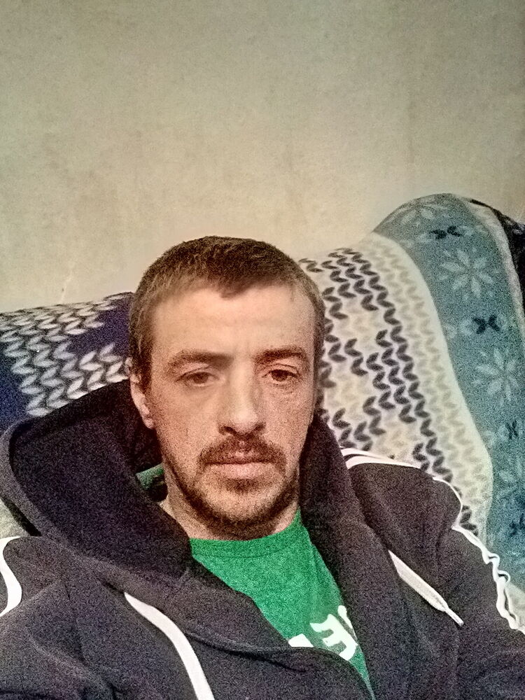  22577541  , 38 ,    