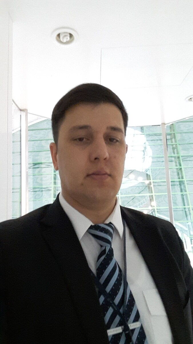  19160371  Nurik, 38 ,    