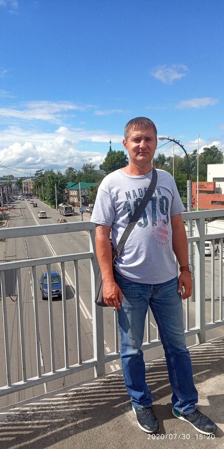  36361491  Ivan, 46 ,    