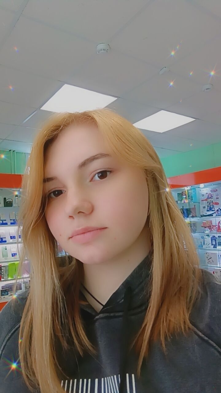  ,   Regina, 18 ,   ,   , c 