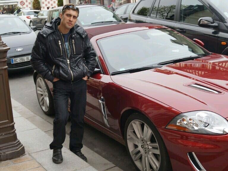  ,   Denis, 46 ,   ,   