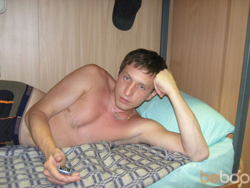 184221  Ruslan, 47 ,    