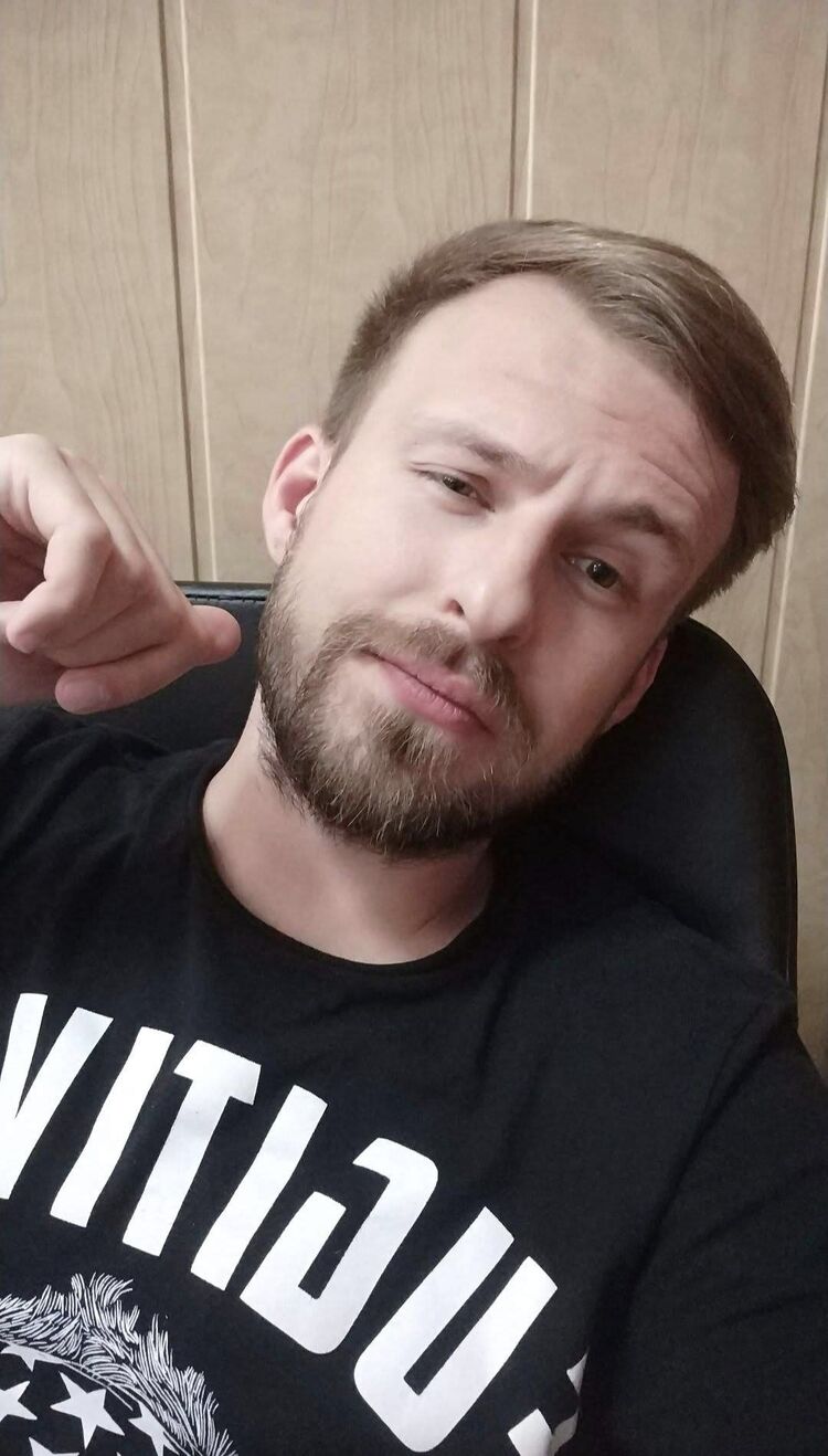  52639281  , 33 ,    