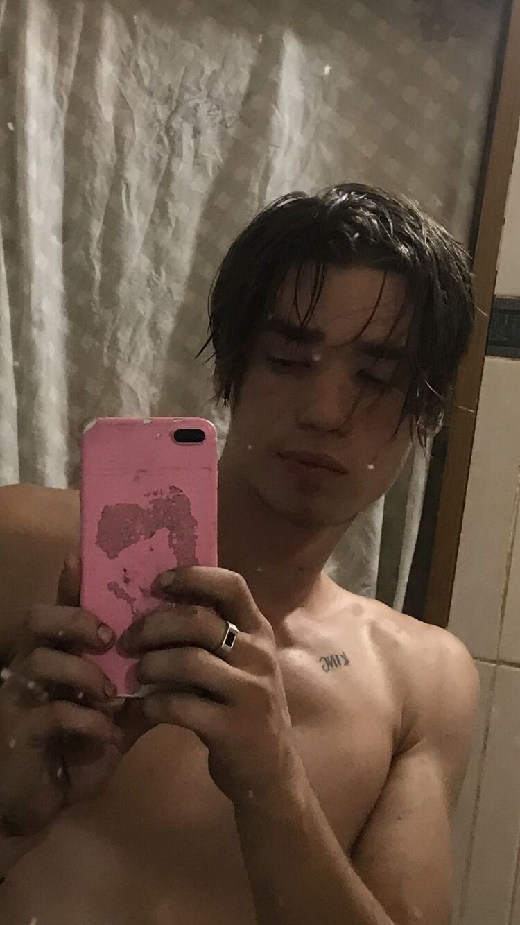  36287561  , 22 ,    