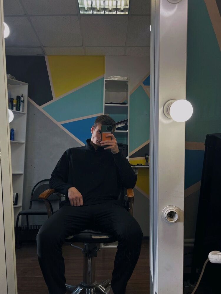 ���� 40297471 ������� �������, 37 ���, ���� ���������� � �������������