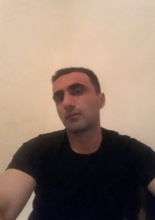  16092661  Peyman, 40 ,    