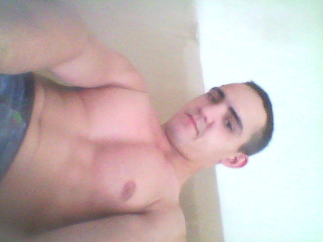  5138331  Maksim, 35 ,    