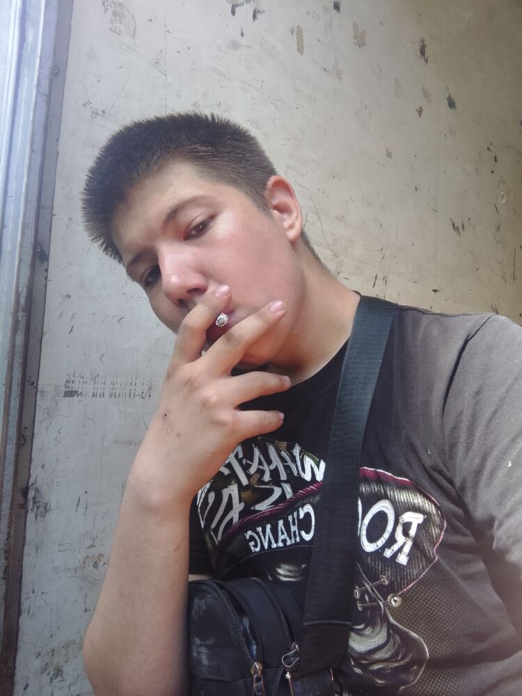  ,   Saveliy, 19 ,   ,   , c 