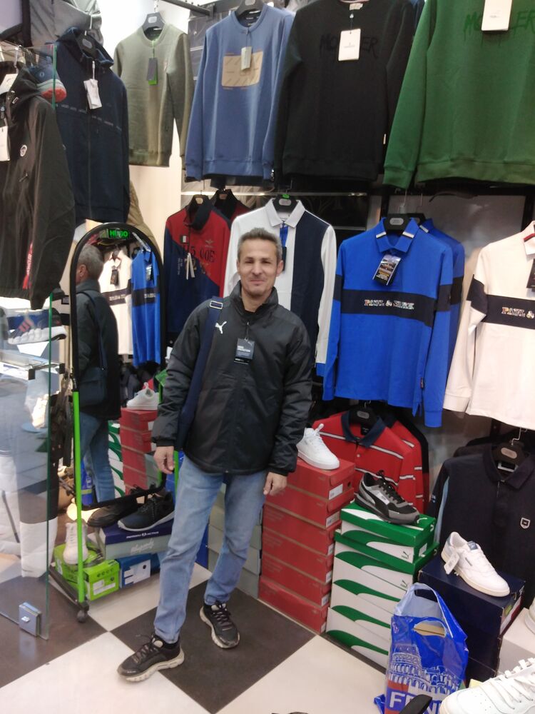 ���������� Algiers, ���� ������� Aziz, 48 ���, ������������ ��� ������, ����� � ���������