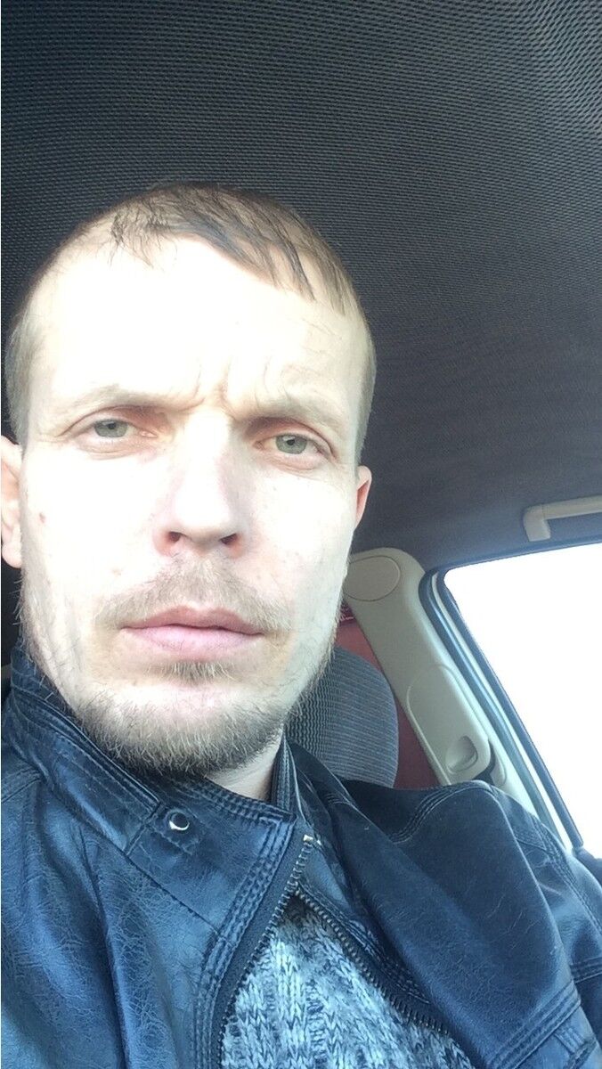  Targu Jiu,   , 44 ,   