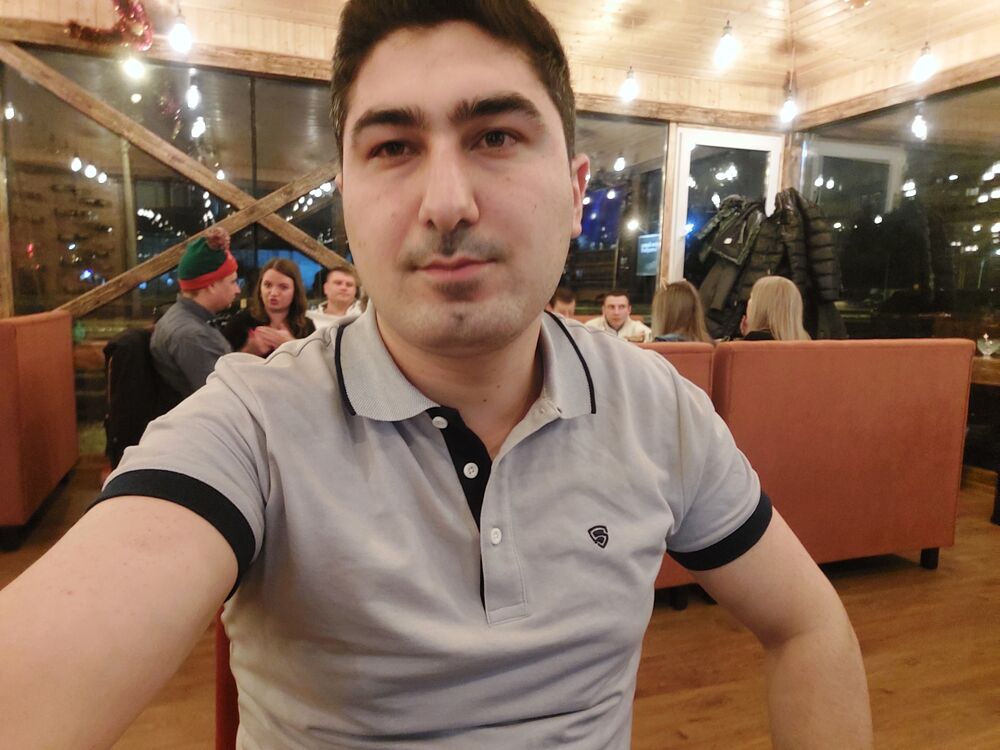  32237671  , 30 ,    -