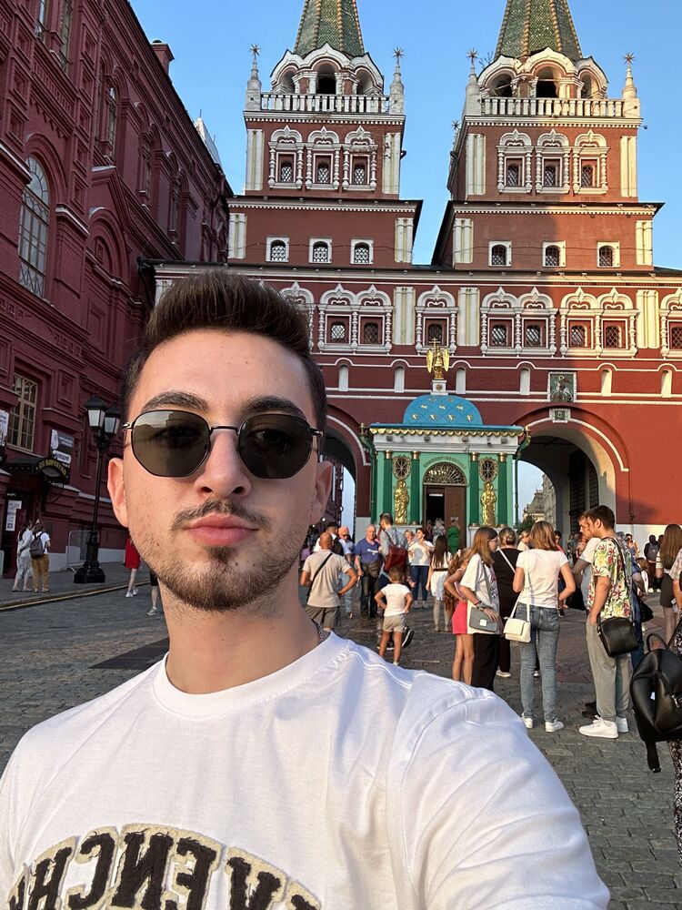  ,   Berkay, 24 ,   ,   