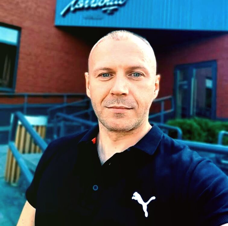 ���� 56035281 ������� ˸��, 41 ���, ���� ���������� � ������������