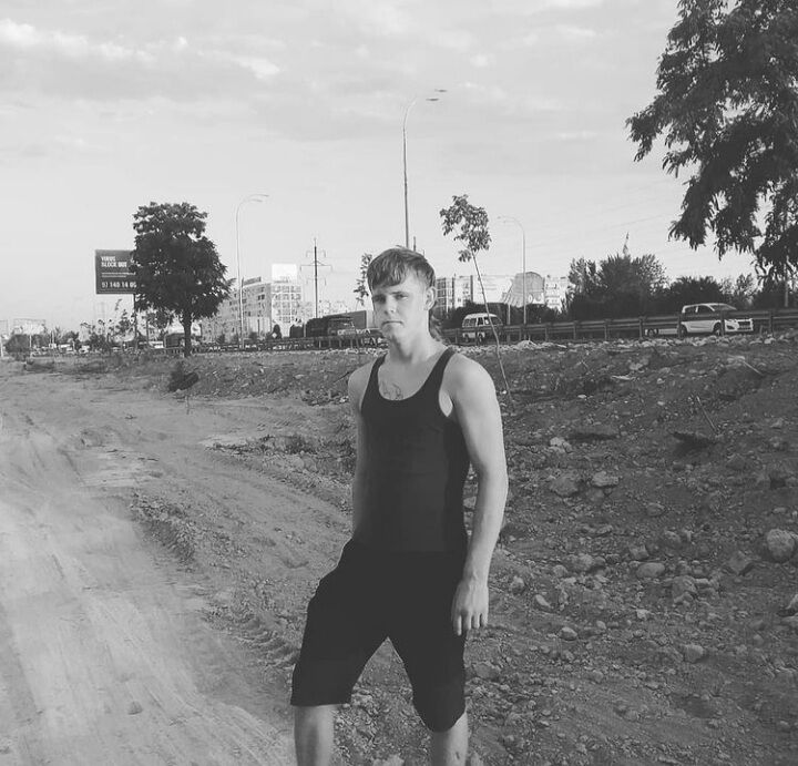  ,   Vladimir, 23 ,   ,   , c , 