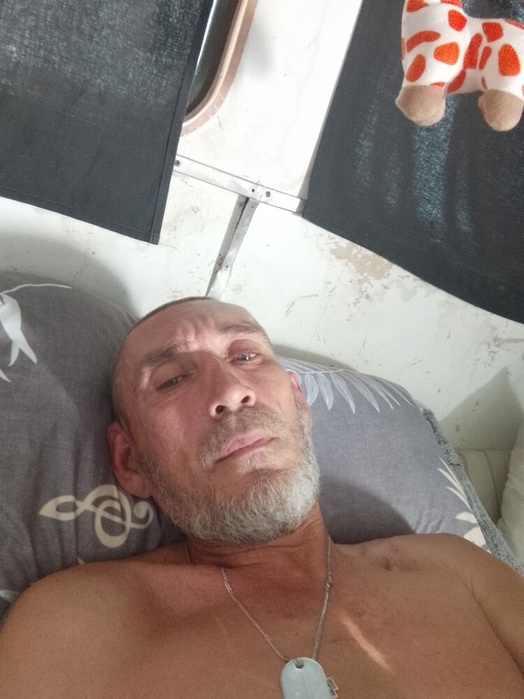  ,   Dmitrii, 50 ,   ,   , c , 