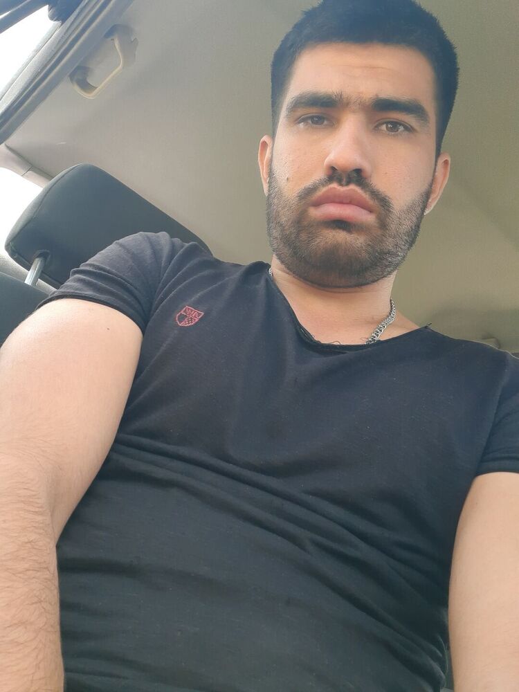  37694021  , 30 ,    