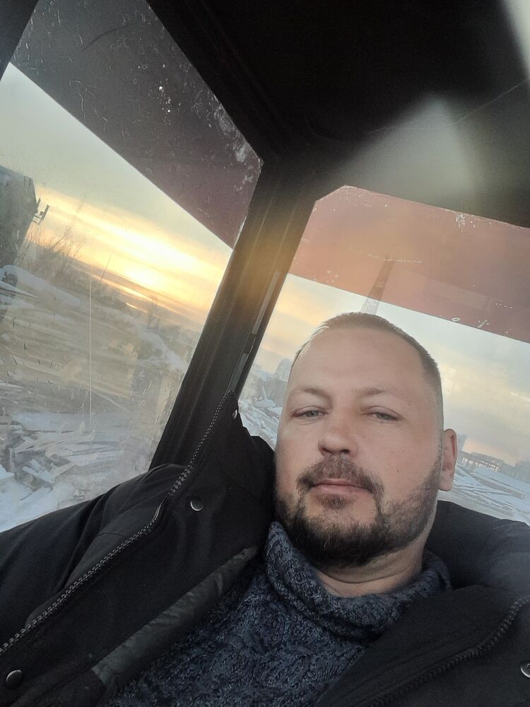  ,   Arkady, 41 ,   ,   