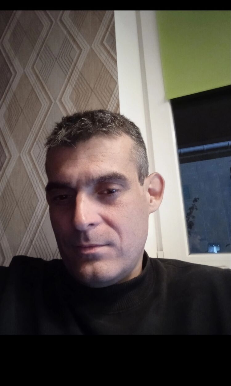  40323651  , 40 ,    