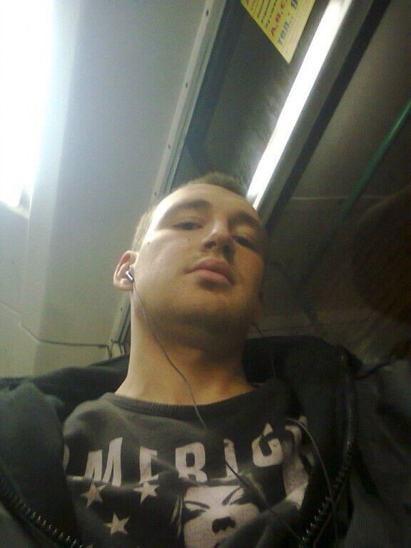  ,   Anton, 38 ,   ,   , c 