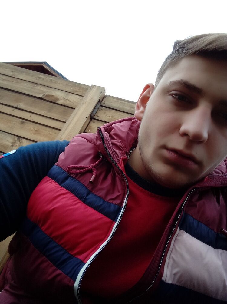  22165111  Sergey, 24 ,    