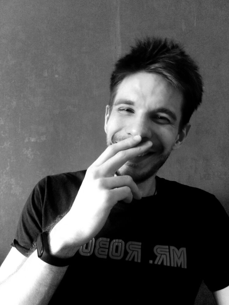  41928721  Andrew, 30 ,    --