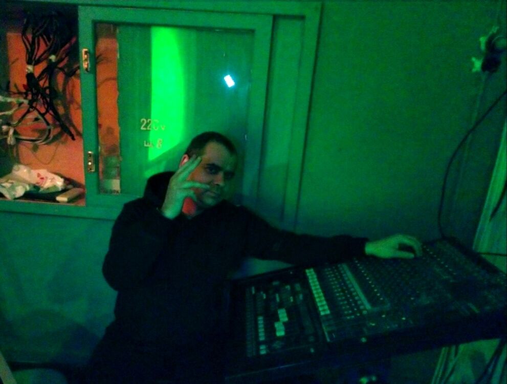  45043811  , 35 ,    