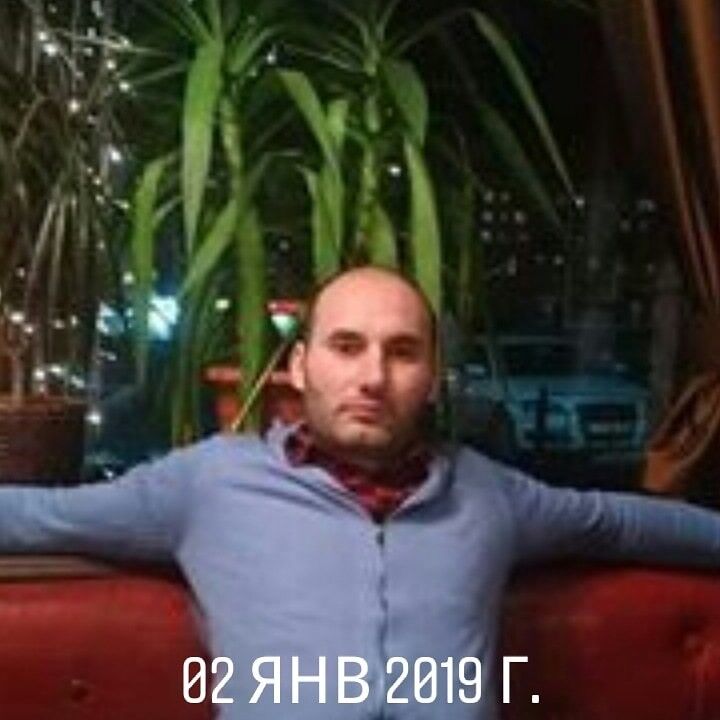  ,   Artur, 38 ,   ,   , c 
