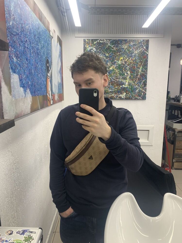  42594701  , 28 ,    