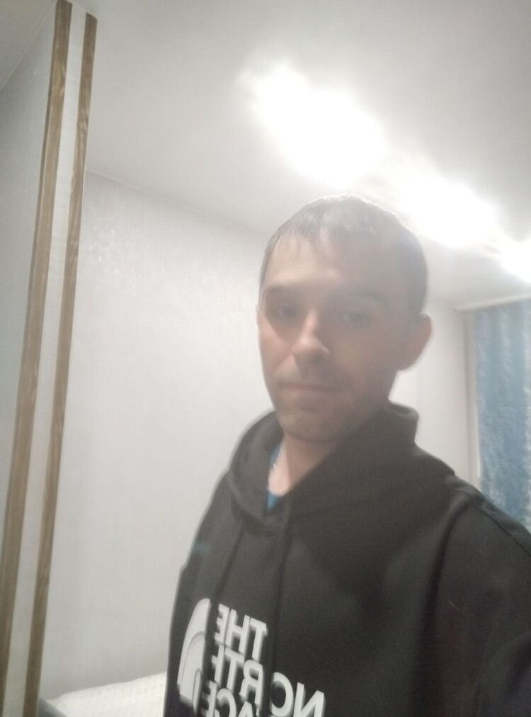  42912741  , 32 ,    